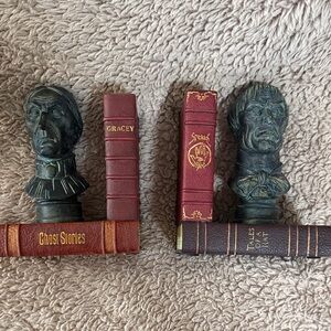 Disney Haunted Mansion Bookend Set